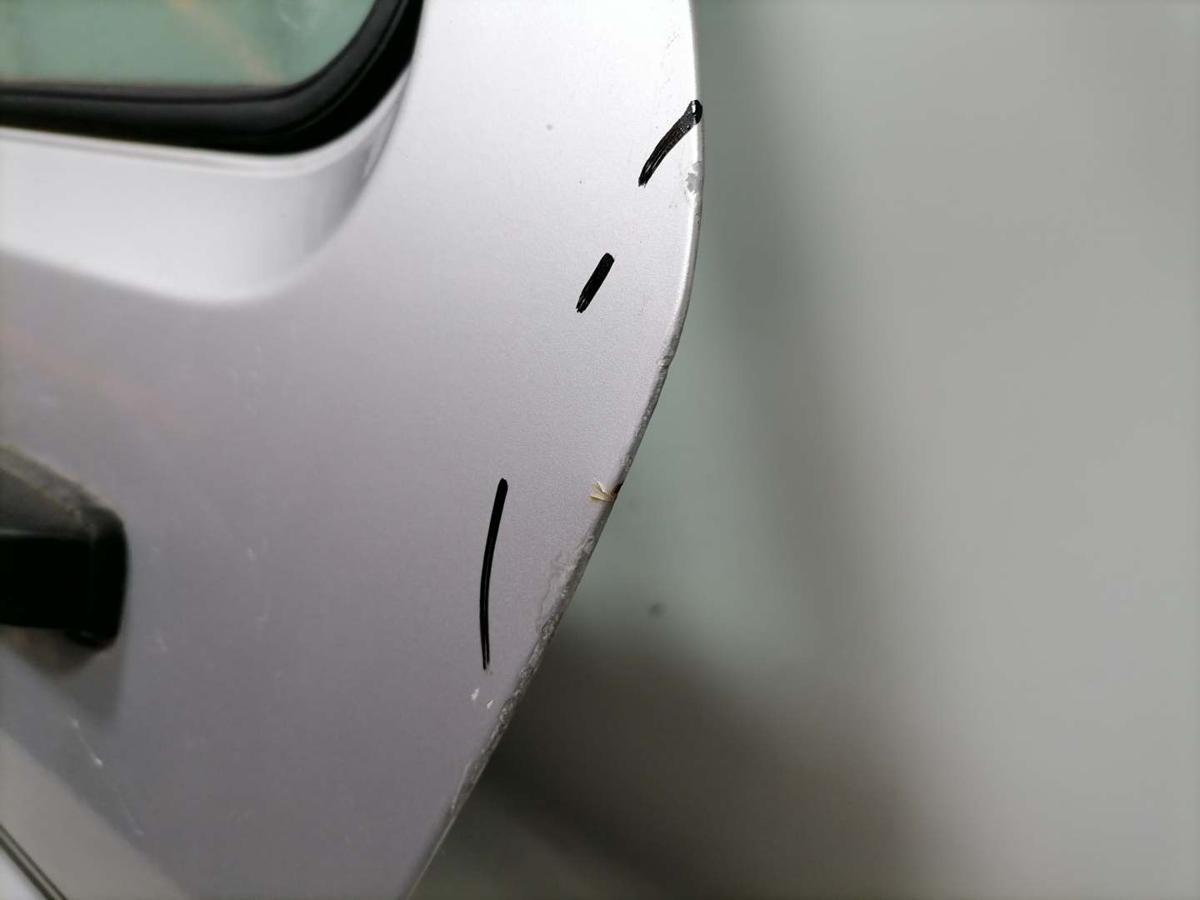 VW Golf 2 original T&uuml;r hinten links Silber Bj.1990